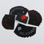 1 jeu de cartes magiques PVC imperm¨¦ables rouges et noires - design vibrant, id¨¦al pour les soir¨¦es jeux et le plaisir en famille
