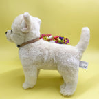 Jouet en peluche Chihuahua beige de 10 pouces avec col dor¨¦ - Chien en peluche en polyester adorable pour la maison, le bureau ou comme cadeau d¨¦coratif, parfait pour Paques et No?l, article cadeau festif | Design de chien joueur | Texture douce